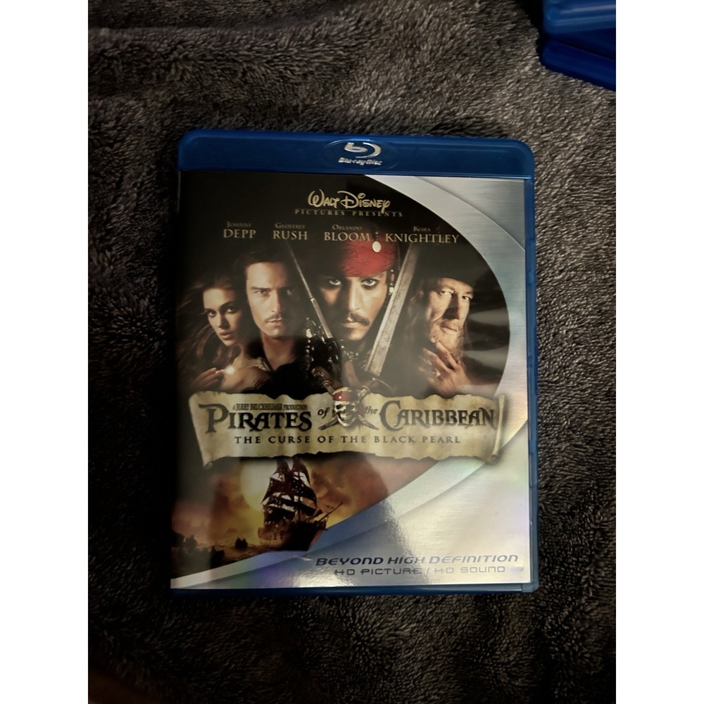 Pirates of the Caribbean: The Curse of the Black Pearl (Blu-ray, 2003)